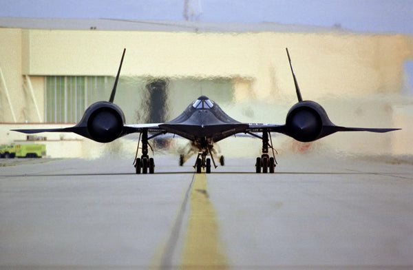 SR-71 Blackbird – Facts About the Plane